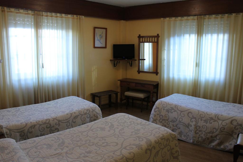 Hôtel Pr Alameda à Saint-Jacques-de-Compostelle Extérieur photo