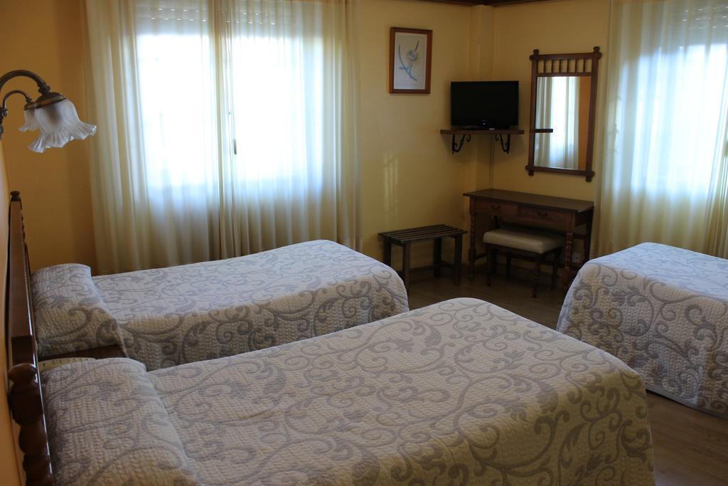 Hôtel Pr Alameda à Saint-Jacques-de-Compostelle Extérieur photo