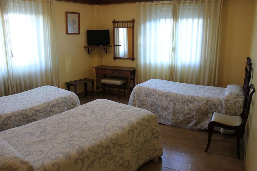 Hôtel Pr Alameda à Saint-Jacques-de-Compostelle Extérieur photo